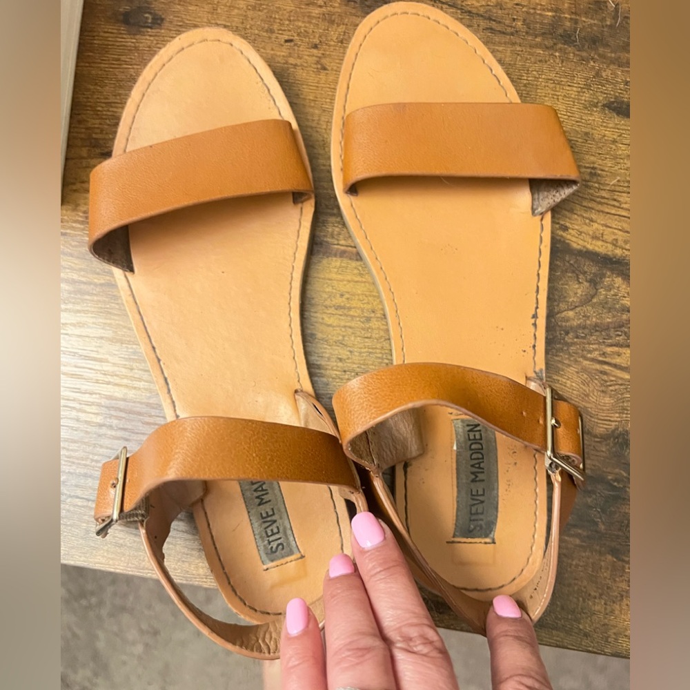 Steve Madden Tan Leather Sandals with Ankle Strap